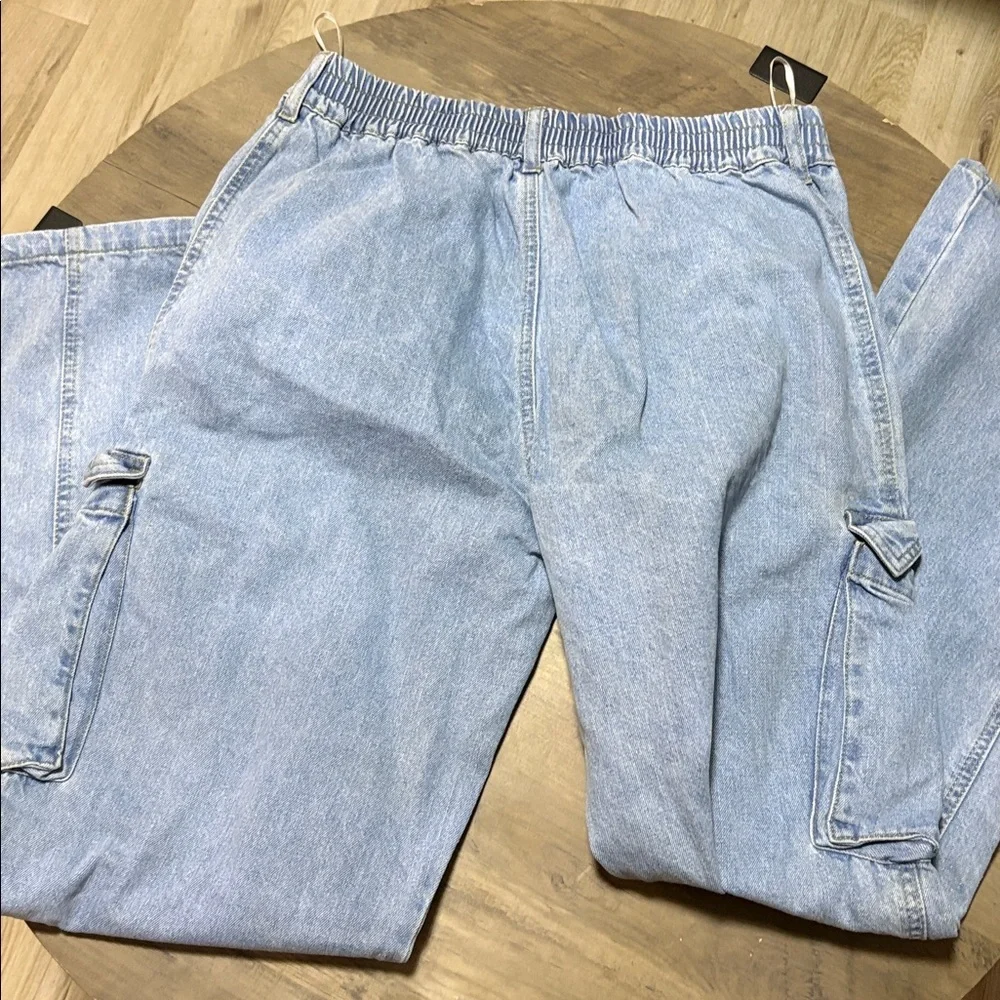 Woman’s no one cared Relaxed Light Blue Jeans cargo
